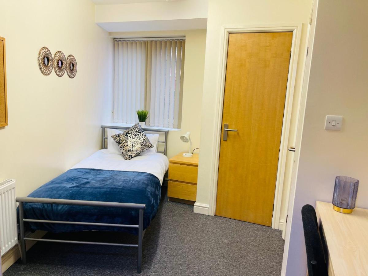 Oyo Sangha House - Short Stays Leicester Eksteriør billede